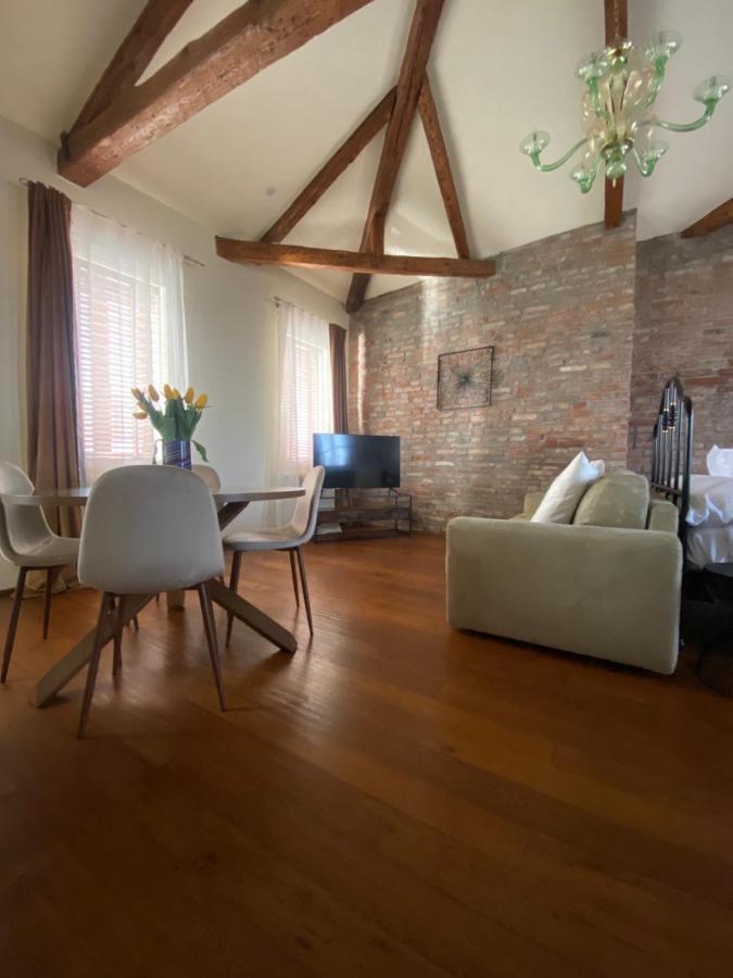Apartment Duomo With Canal View